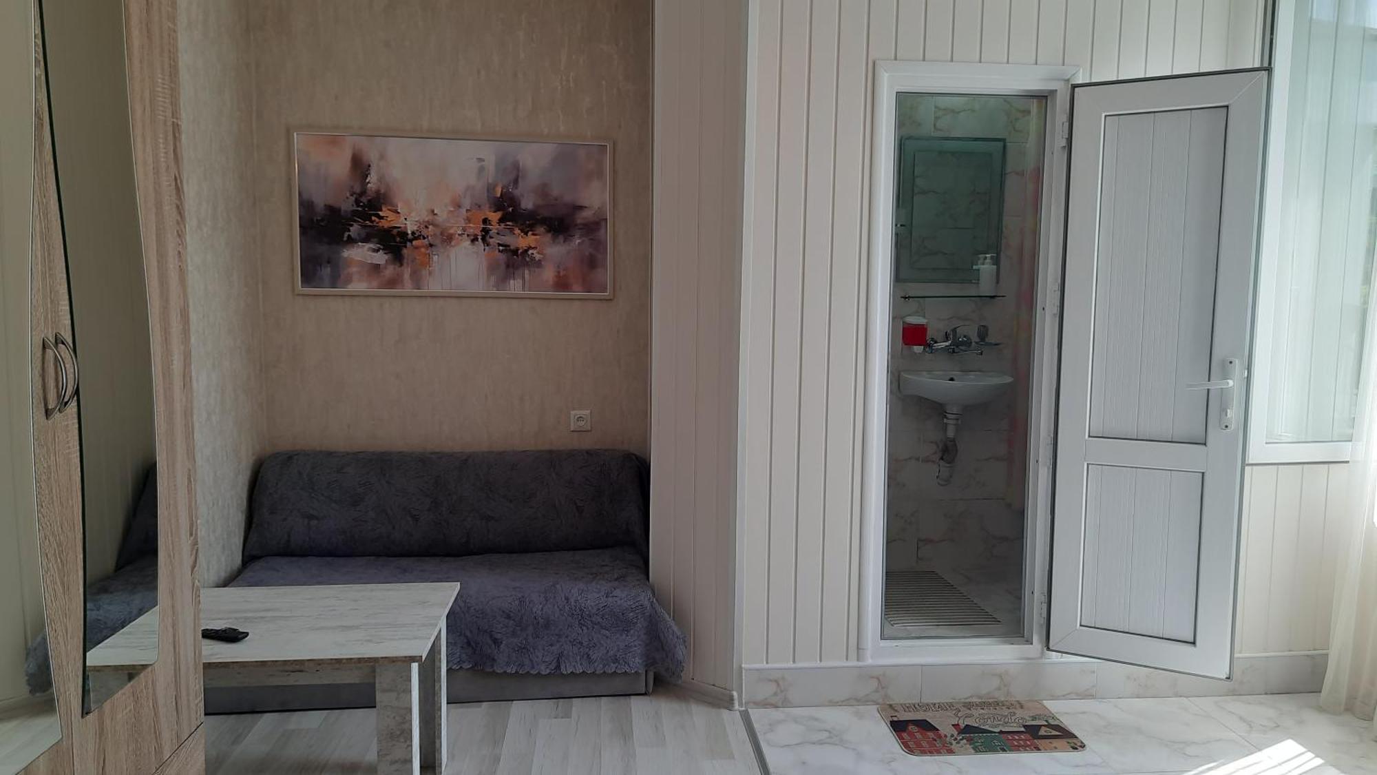 Guesthouse Next To Beach Batoumi Extérieur photo